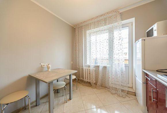 на ул.героев днепра, оболонь Apartament Kijów